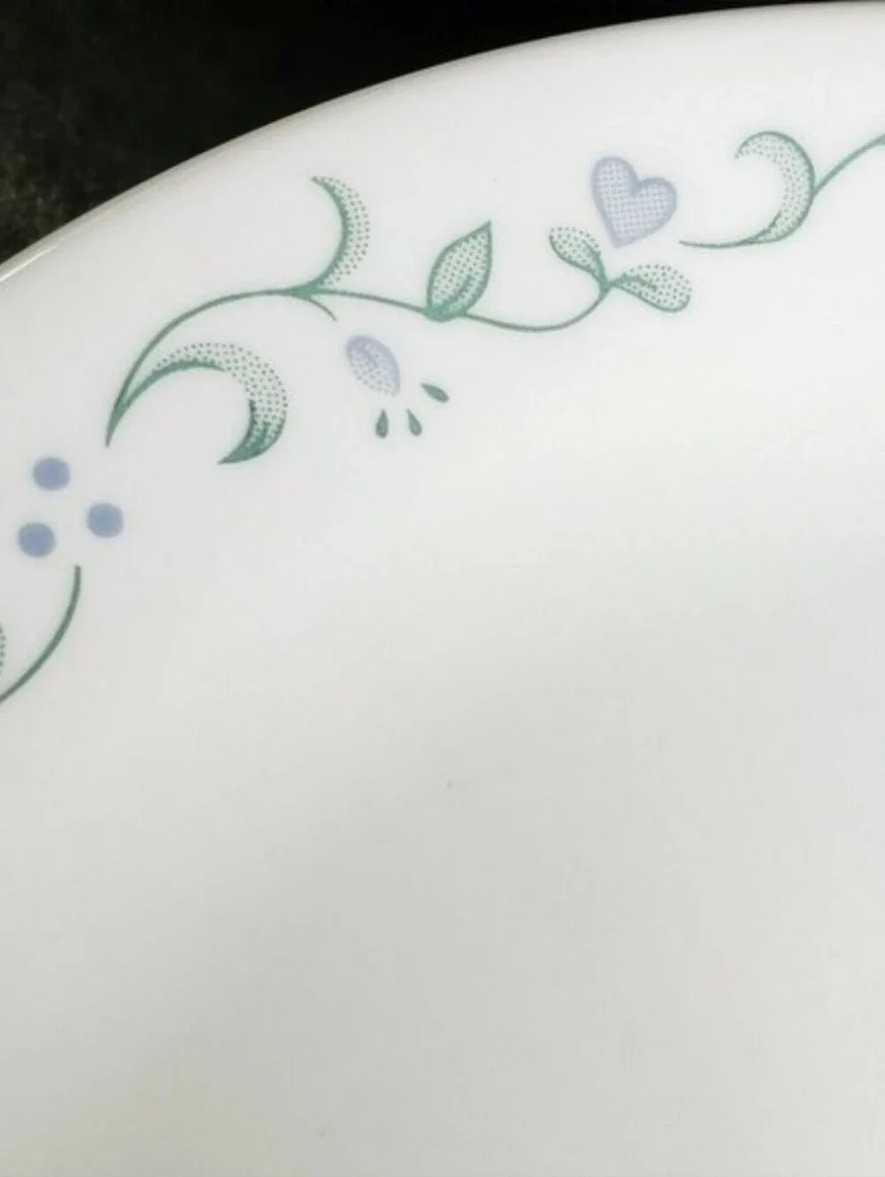 Country Cottage Corelle dinner plates set 4